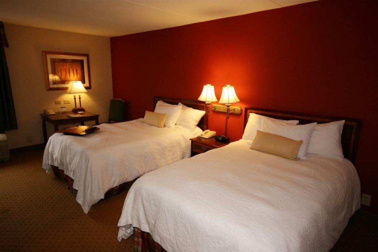 Hampton Inn Pennsville Zewnętrze zdjęcie